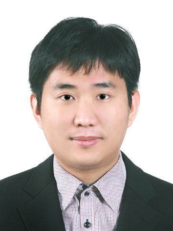 김동섭 선생님 사진